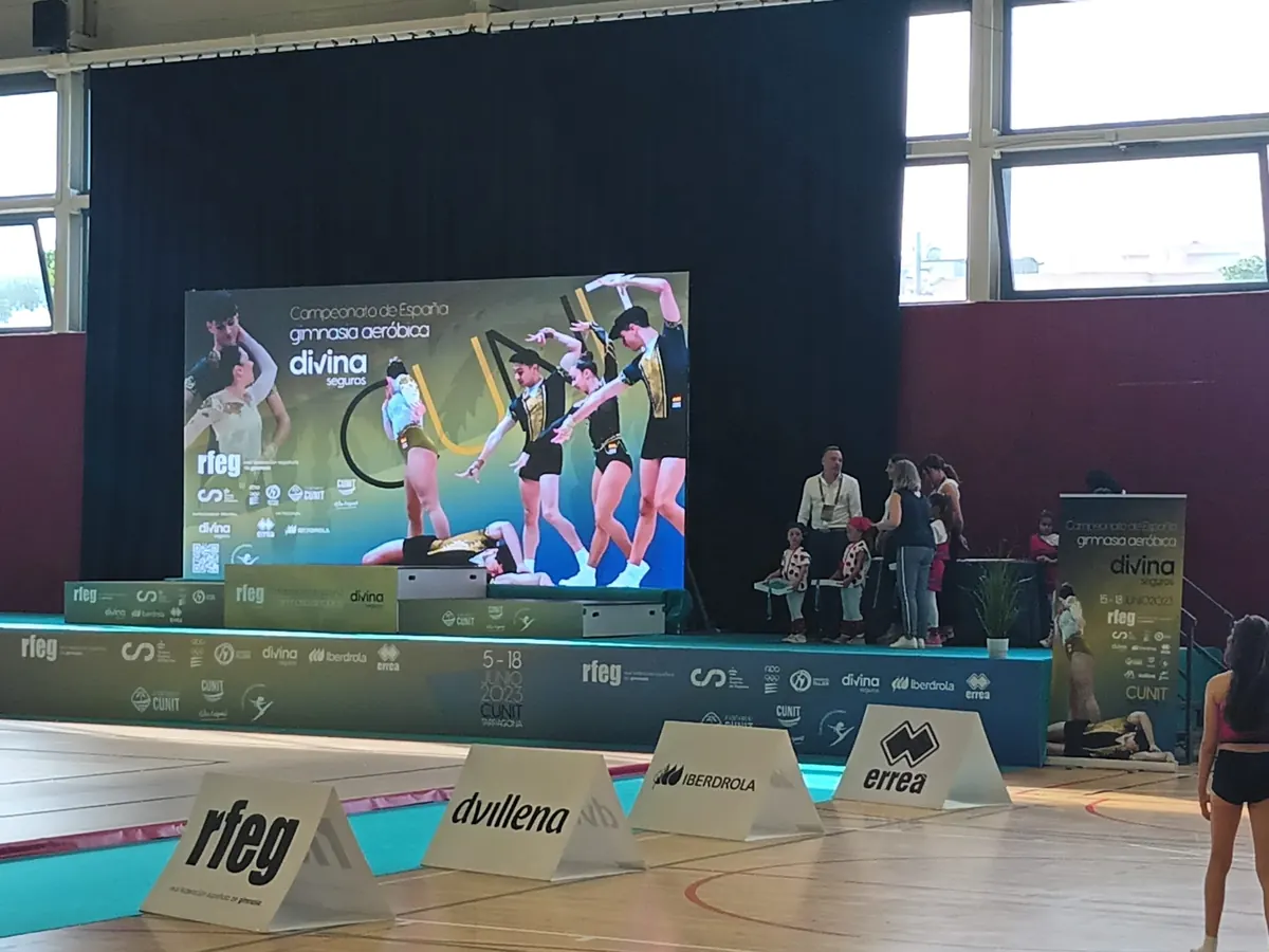 P3.91 LED screen at a gymnastics competition