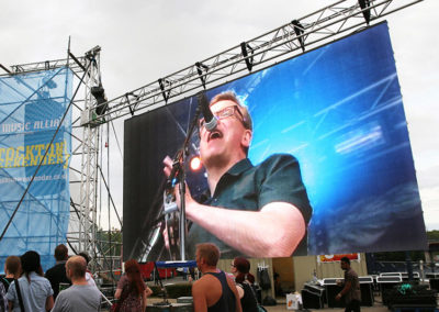 Giant LED Stage Screen